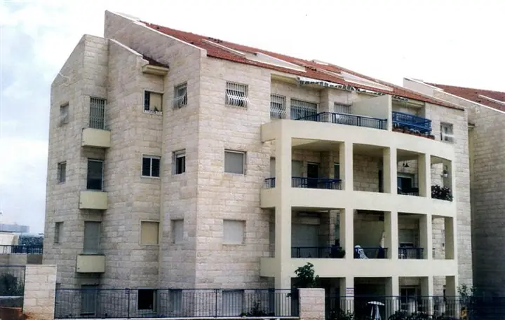 שוהם - מבנה מגורים